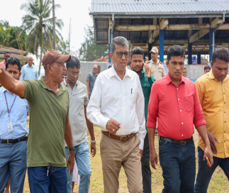 Deputy Minister of Fisheries Rathna Gamage Conducts Inspection Visit to Devinuwara Fishing Harbour.