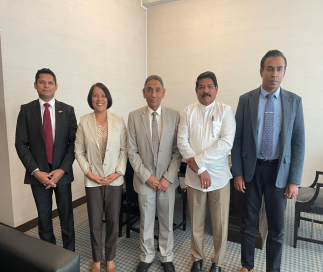 ශ්‍රී ලංකා - මාලදිවයින් ධීවර සහයෝගීතාව ශක්තිමත් කෙරේ: මාලදිවයින් ජනාධිපතිවරයාගේ ඉදිරි සංචාරය සහ ධීවර ක්ෂේත්‍රයේ නව ආයෝජන පිළිබඳව අමාත්‍ය රාමලිංගම් චන්ද්‍රසේකර් සහ මාලදිවයින් මහ කොමසාරිස් අතර සාකච්ඡාවක්